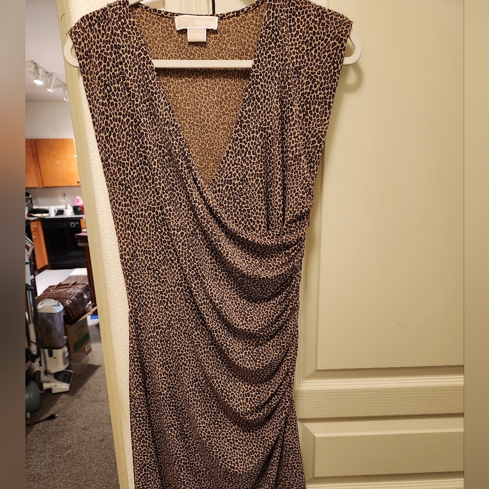 MICHAEL KORS DRESS, Leopard Print. Orig 155.00. Asking 80.00